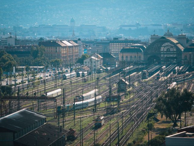 Carte Avantage Jeune : 30 % de réduction sur vos trajets en train
