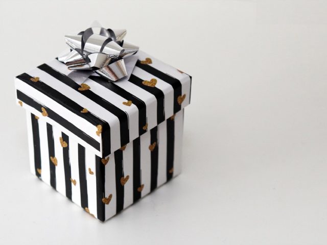 Idées de packaging et surprises pour un cadeau séjour